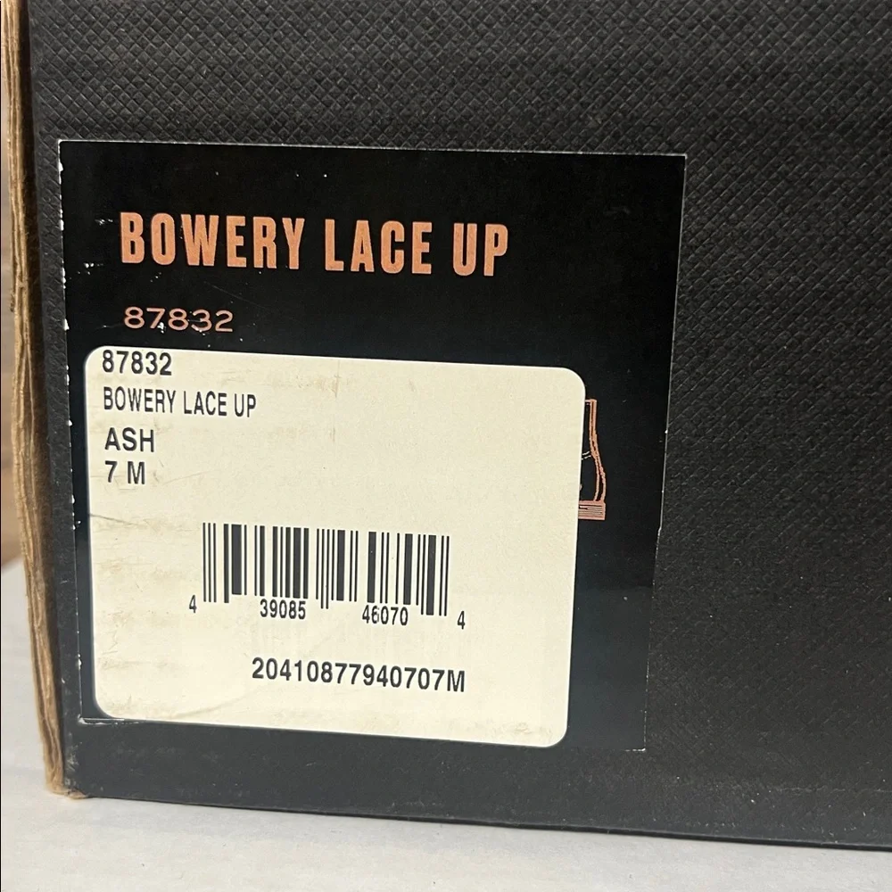 FRYE Bowery Lace Up Suede Boots in Ash NIB